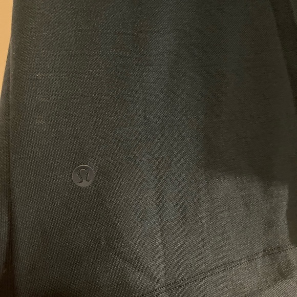 Lululemon Medium Navy t shirt - Picture 3 of 3
